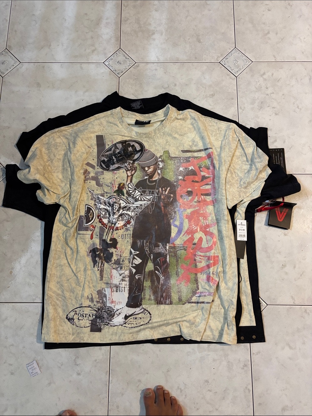 Boo HOO Urban Graphic Crew Neck T-Beige